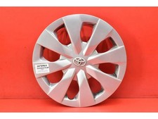 TOYOTA COROLLA E170 Radkappen