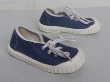 alte Turnschuhe Kinder