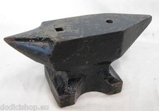 VINTAGE AMBOSS AUS GEHÄRTETEM