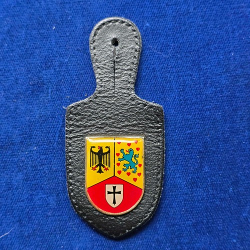 Brustanhänger