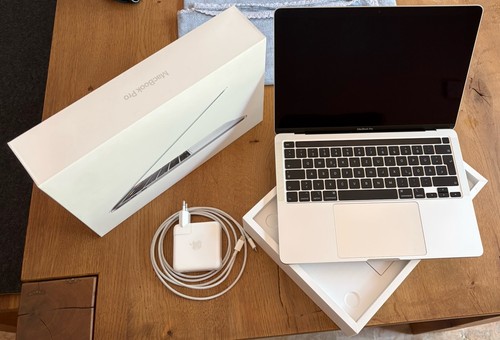 Apple macbook pro 2020 - 13",