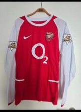 Arsenal Trikot aus der Saison