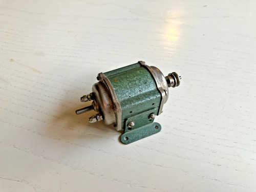 Dynamo von wilesco d32 - von,