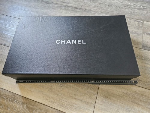 Chanel 58x33x12cm karton - chanel,,