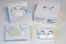 Apple AirPods Pro 2 (Modell A2084/A2083) + Lightning-Ladecase A2190 – teildefekt