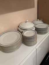 Hutschenreuther Arzberg Bavaria 2939 Goldrand Tafelservice Set für 12 Personen