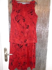 Zweiteiliges Sommerkleid in Rot mit schwarzem Muster von HIRSCH in Größe 36