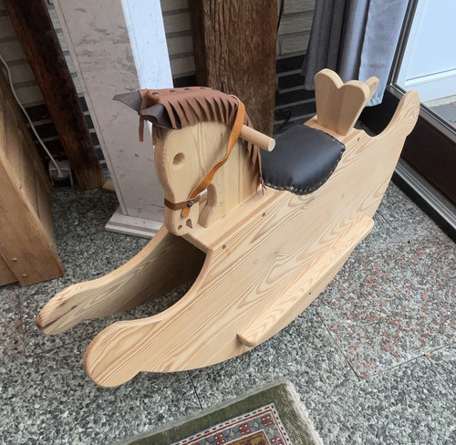 Schaukelpferd aus holz natur - schaukelpferd,