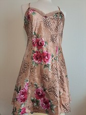 Negligee 