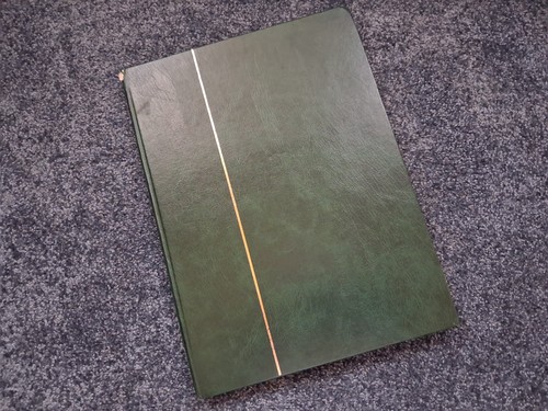 Album mit briefmarken - album,