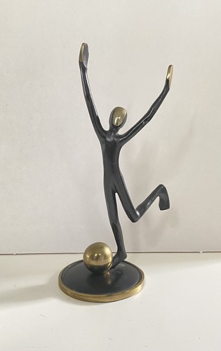 Vintage figur mann mit ball - vintage,