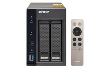 QNAP Turbo Station TS-253A-4G NAS Gehäuse 4GB RAM mit Netzteil und Fernbedienung
