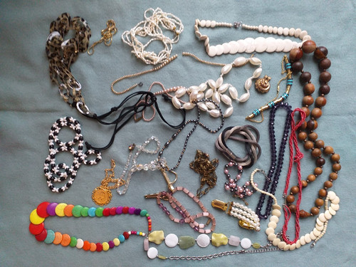 Modeschmuck konvolut - -,