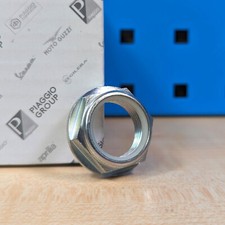 Original Aprilia RSV4 Tuono V4 Mutter Achse hinten Radachse Achsmutter