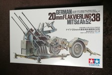 German 20mm Flakvierling 38 mit Sonder Anhänger 52 Tamiya 1.35