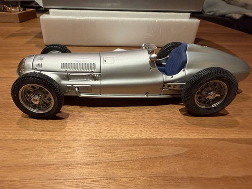 Modellautos cmc mercedes - 1:18,