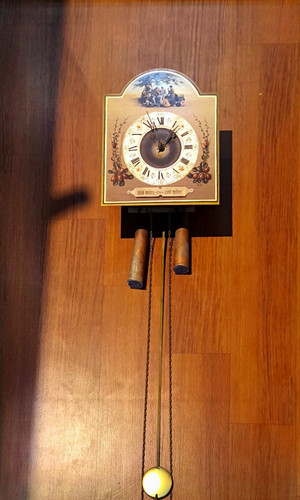 Mechanische holz wanduhr - mechanische, holz-wanduhr