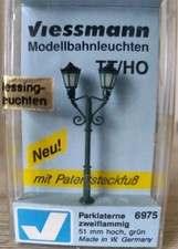 Viessmann H0/TT 6975 - Parklaterne grün zweiflammig mit Patentsteckfuß - Neu OVP
