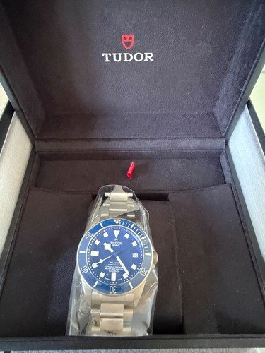 Tudor pelagos blau 25600tb - blau,