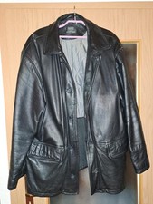 schwarze Lederjacke
