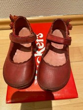 Rote Ballerinas mit Blümchen von Kickers, Gr. 25