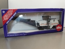 Siku  Straßenfräse  3132  1:50  