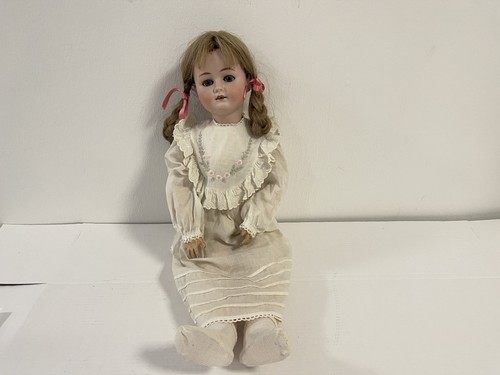 Alte künstler porzellanpuppe - künstler,