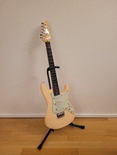 Ibanez Stratocaster AZES31 IV Ivory E-Gitarre mit Rechnung und Garantie