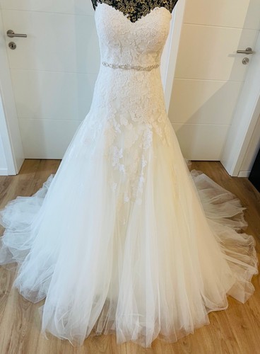 Gebrauchtes brautkleid - gebrauchtes, in