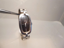 70er J. Damen Spangenuhr 800