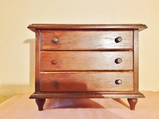 Schmuckkommode Modellkommode