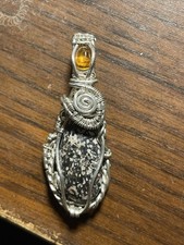 Handgefertigter Schmuck aus