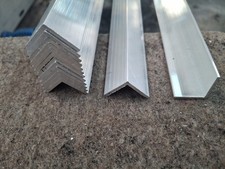 14 Stück Aluminium-Winkel 20x20mm
