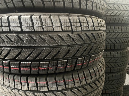 235 r16c 113 110q m - 235/65,