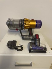 Dyson V12 Akku Staubsauger