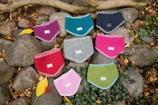 Pickapooh  Dreiecktuch mit Ringelrand für Babies und Kinder  : Wollfleece 