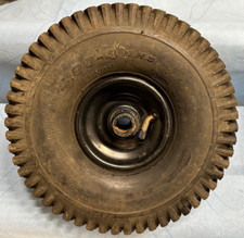 Antriebsrad / Reifen mit Stahlfelge und Keilnut 4.00-4 N.H.S Reifen Luftrad 3/4"