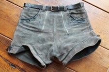 Solide kurze vintage Pfadi Lederhose, eine D38 mit Doppelreißverschluß, jes!