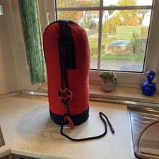 Ikea Boxsack 4kg zum Aufhängen Sandsack 60cm hoch 25cm DM Rot Schwarz Ekorre TOP