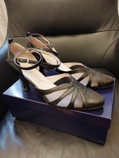 Werner Kern, Modell "Linda", Absatz 5,5 cm