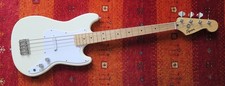 Squire Sonic Bronco Bass Shortscale 30" Arctic White