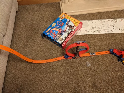 Hotwheels trick tracks power - hotwheels,