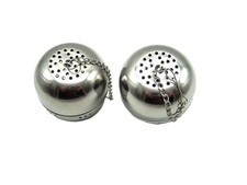 Tee Ei Gewürzei mit Kette und