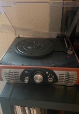 Plattenspieler Vintage mit Lautsprecher