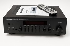 Yamaha R-N500 Netzwerk 2.1 Stereo Receiver AirPlay Phono USB v Tuner - Schwarz 
