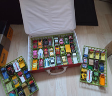 Matchbox Superfast Lesney Modellauto Sammelkoffer collectors case Theia Konvolut