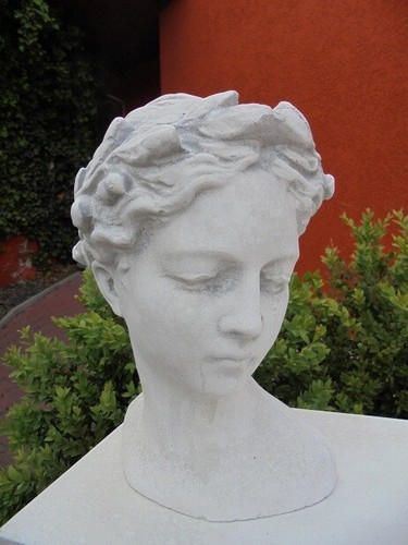 Steinfigur büste frau 26 cm - "frau",