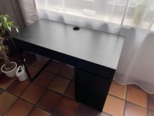 IKEA Schreibtisch "Micke"