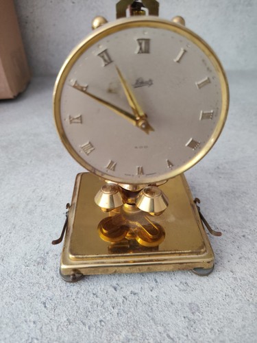 Vintage jubiläumsuhr von - vintage-jubiläumsuhr,