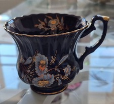 schöne alte Tasse kobaltblau